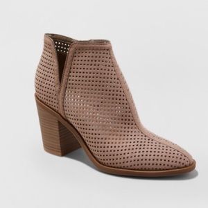Women's Ettie Emerson Heeled Fashion Boots